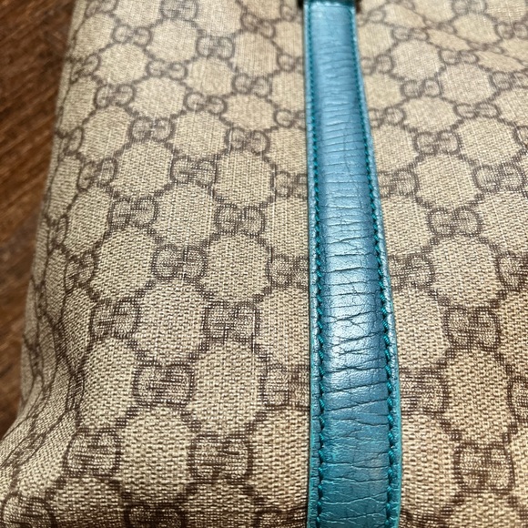 Gucci Tote. Purchased from Poshmark. - Picture 10 of 16